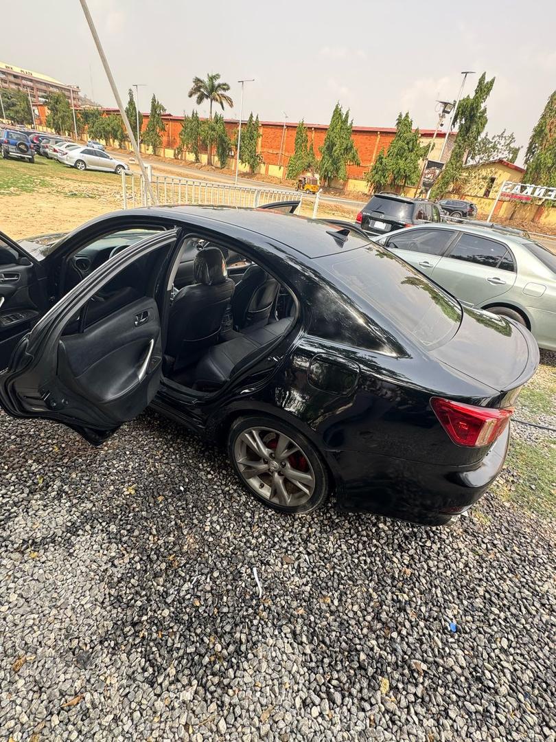 Car Image 6