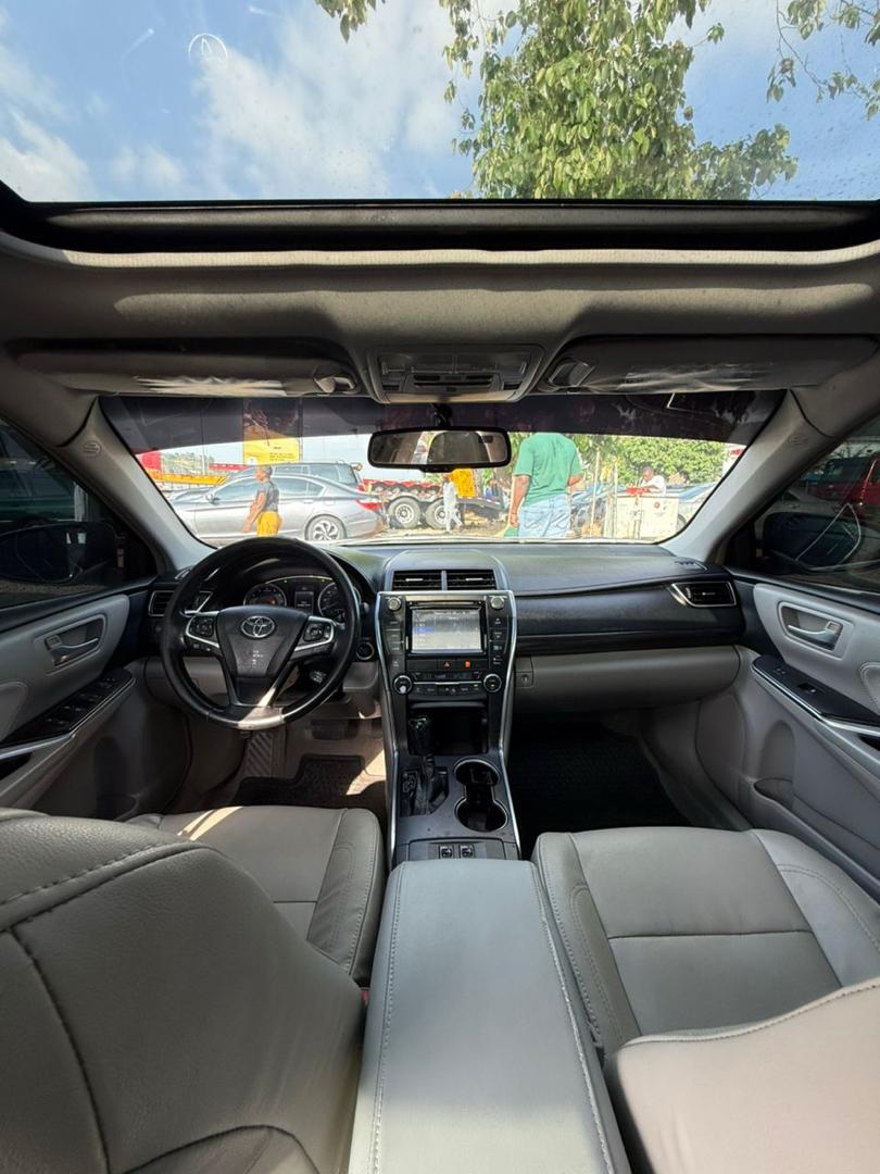 Car Image 5