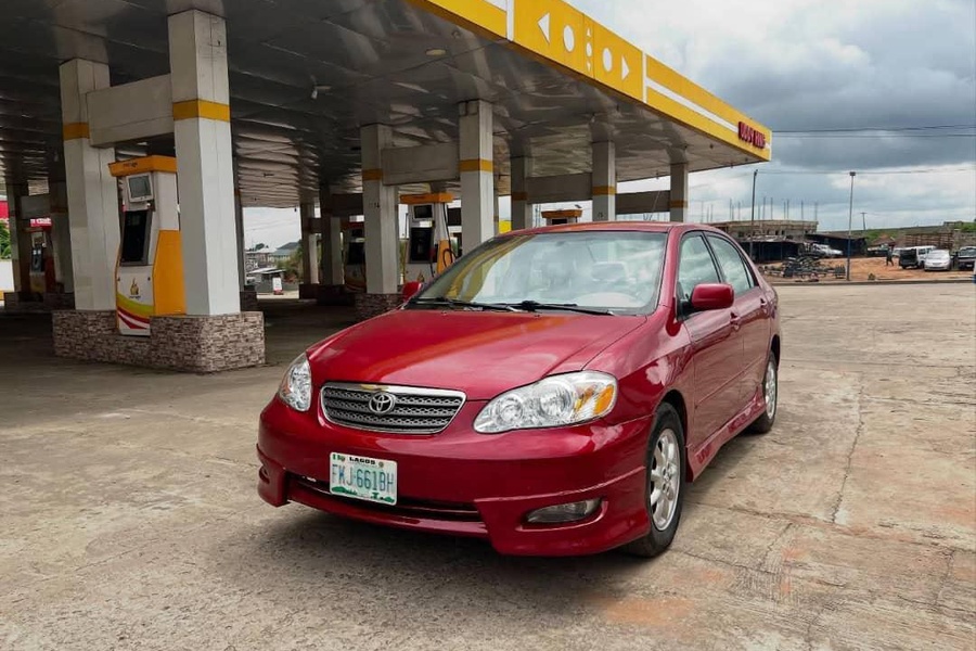 2006 Toyota Corolla...