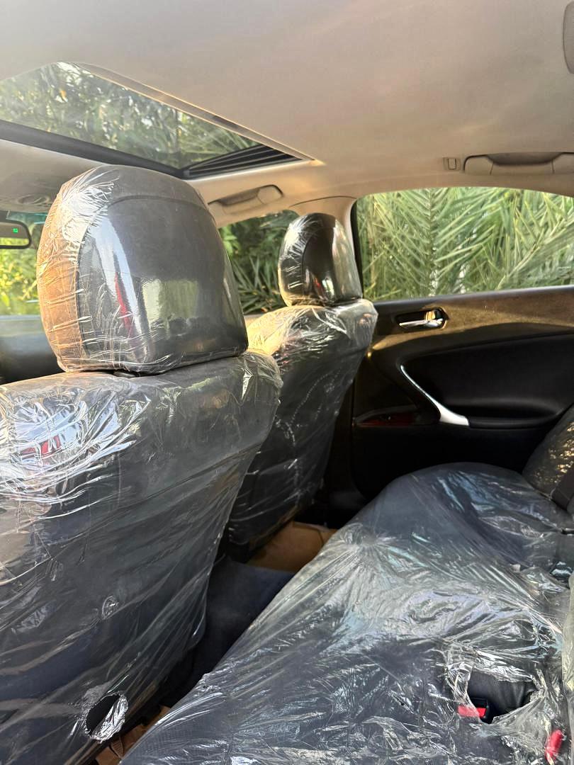 Car Image 4