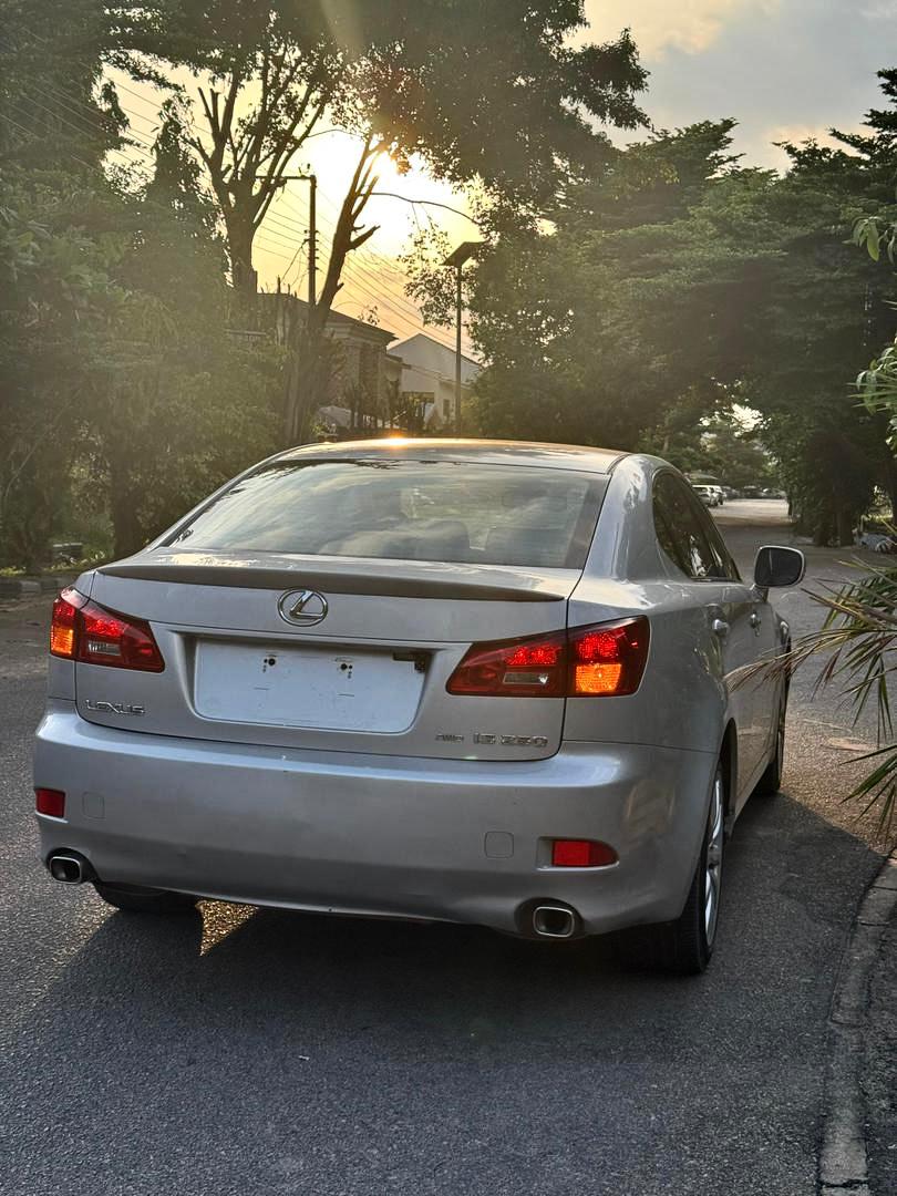 Car Image 5