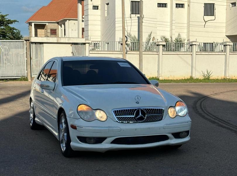 2007 MERCEDES BENZ C...