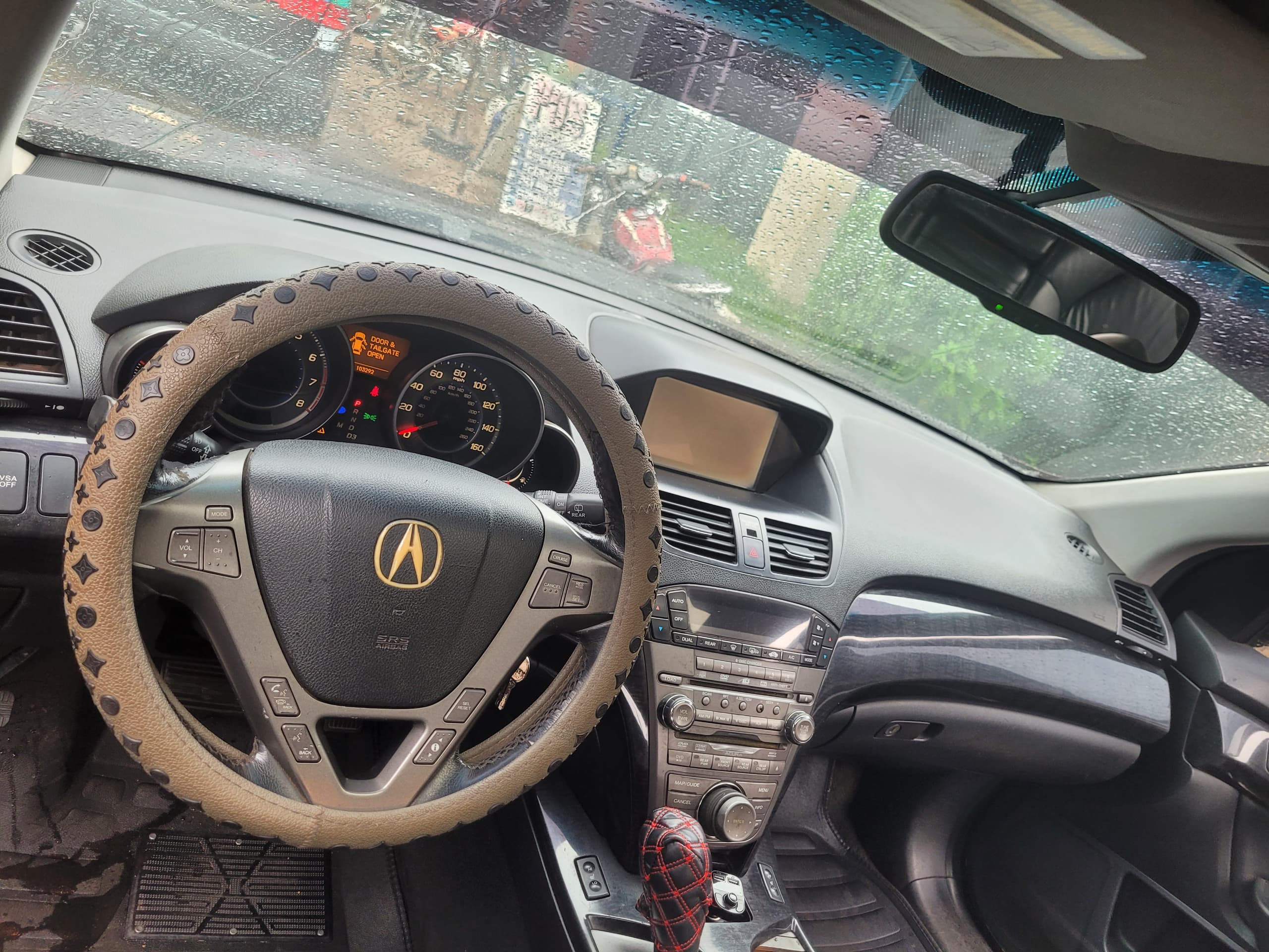 Car Image 5