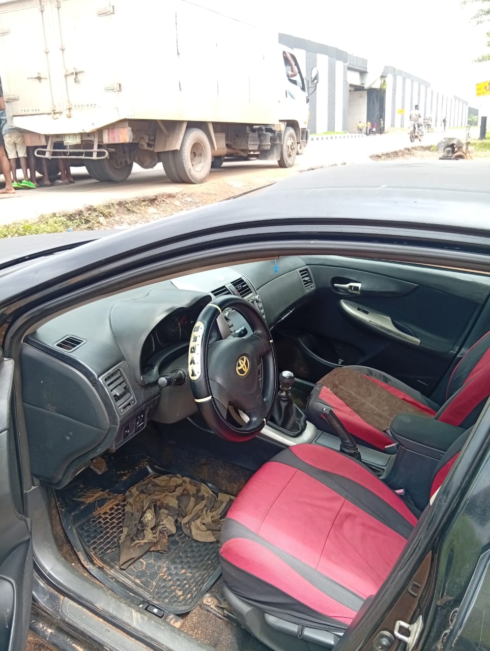 Car Image 4