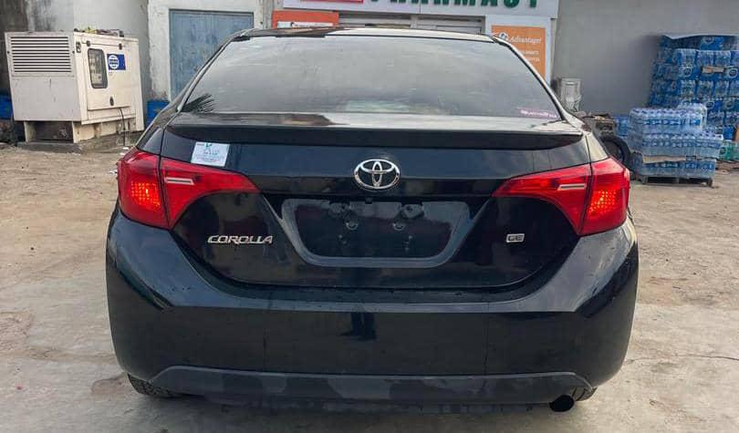 Car Image 12