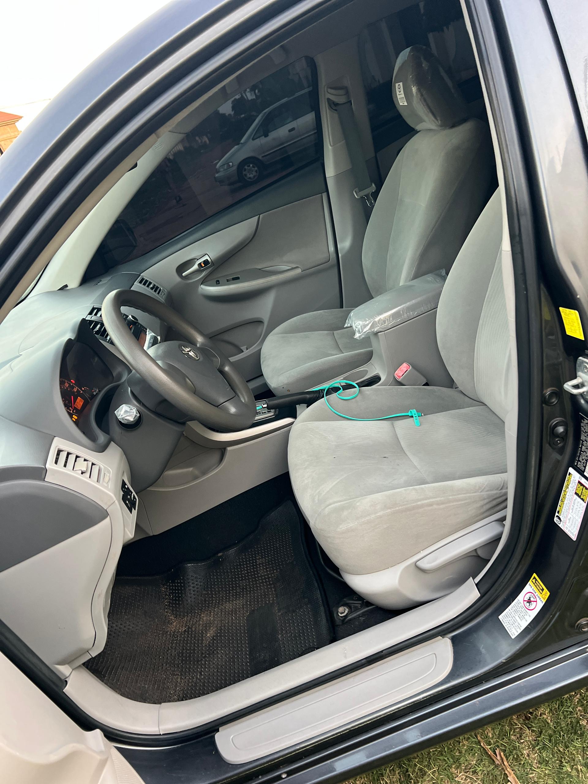 Car Image 4