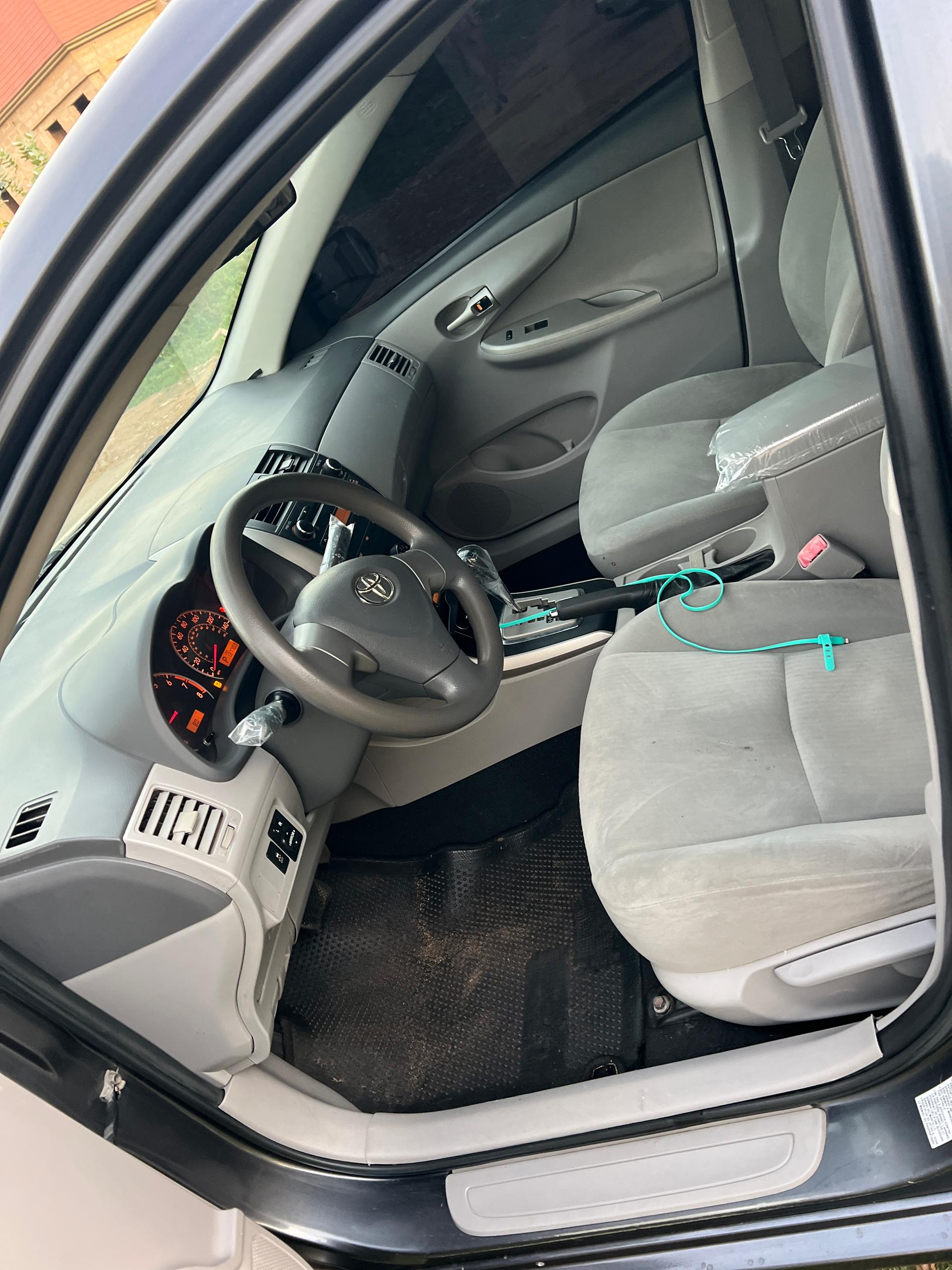 Car Image 5