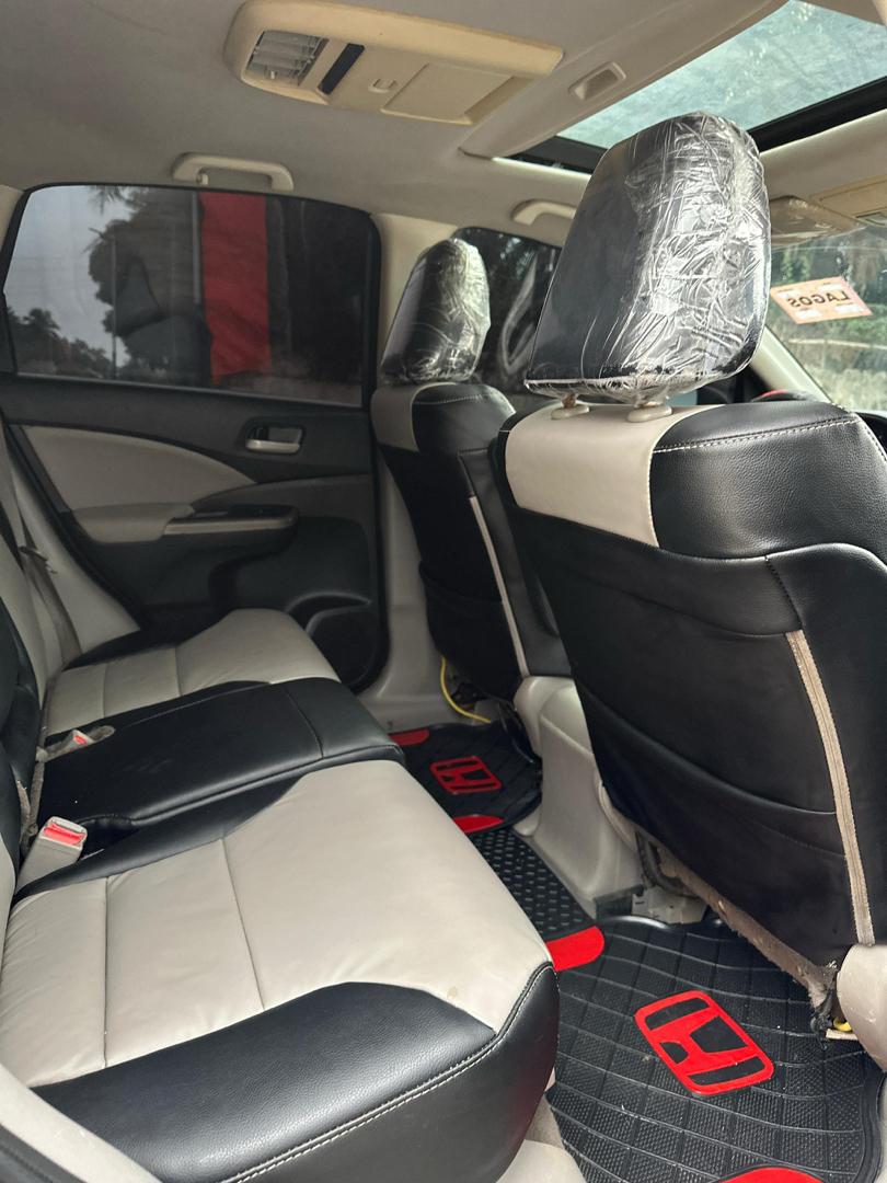 Car Image 4