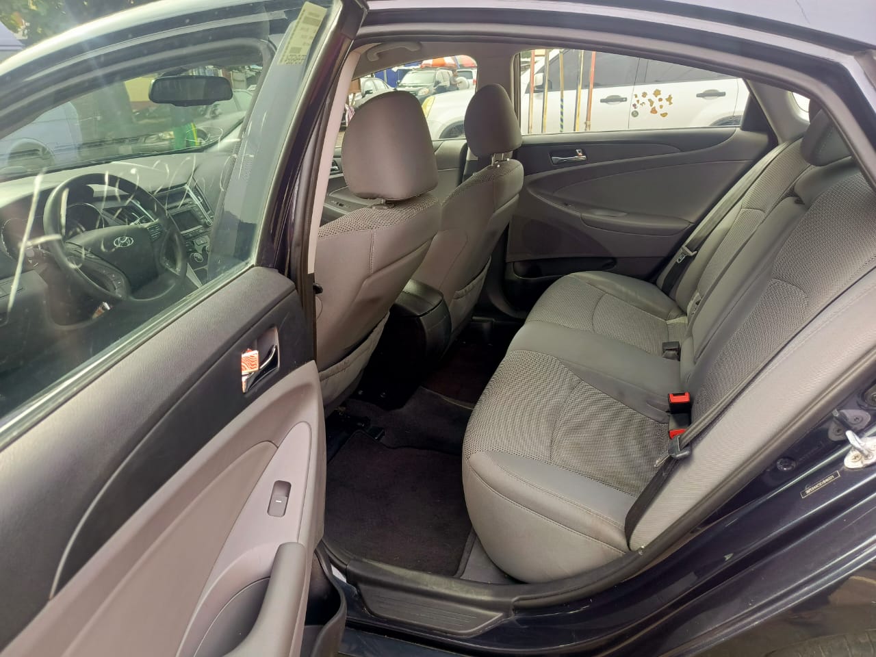 Car Image 7