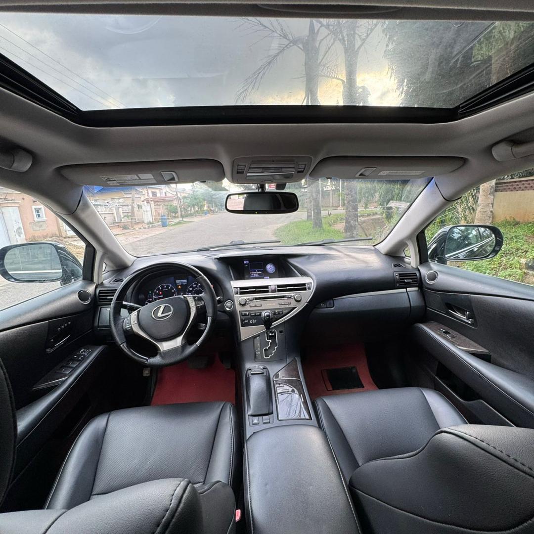 Car Image 4