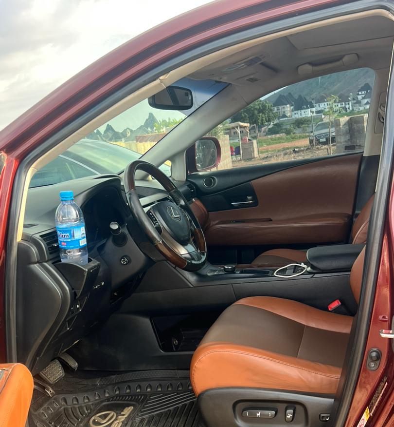 Car Image 5
