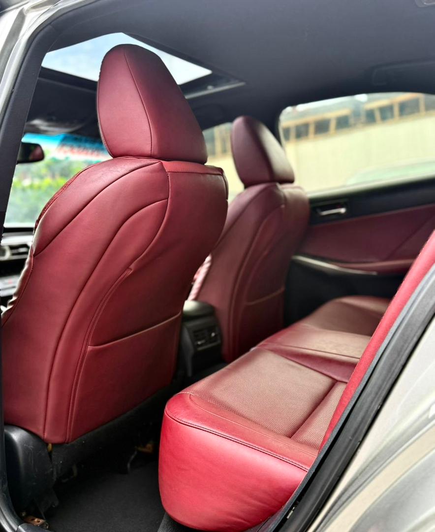 Car Image 6