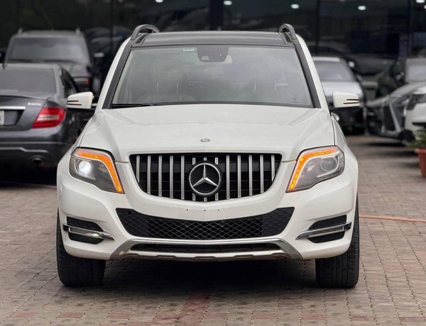 2015 MERCEDES BENZ GLK350 FULL OPTION FOR SALE