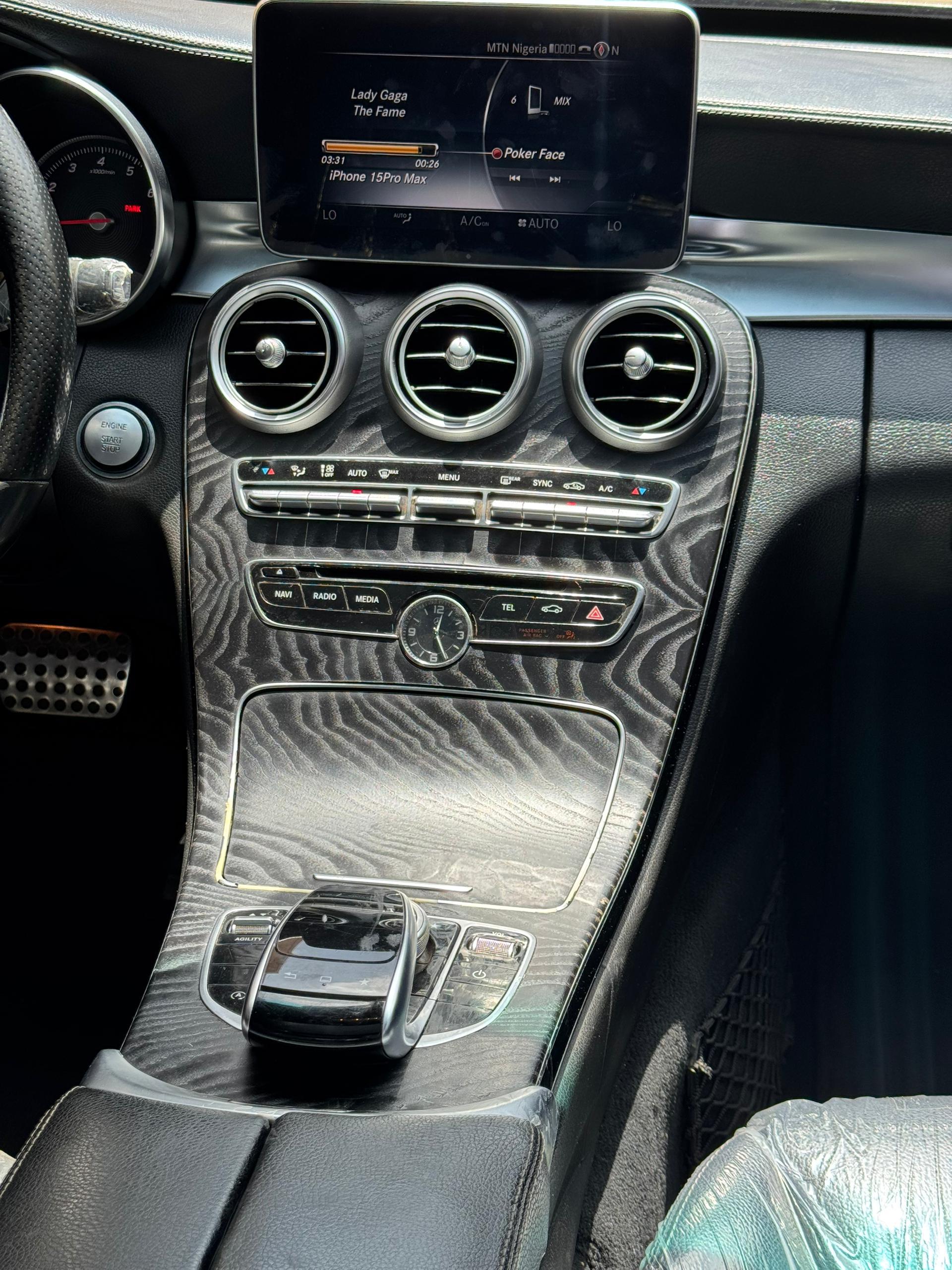 Car Image 4