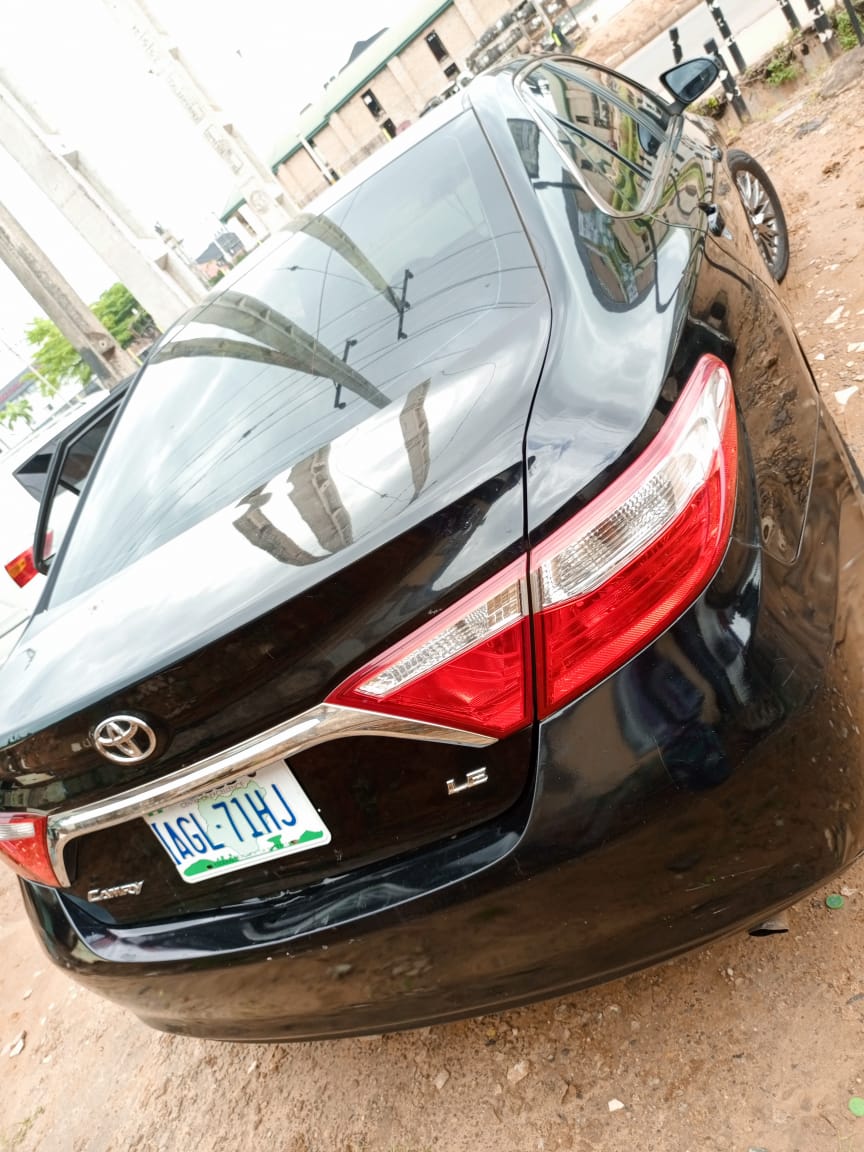 Car Image 7
