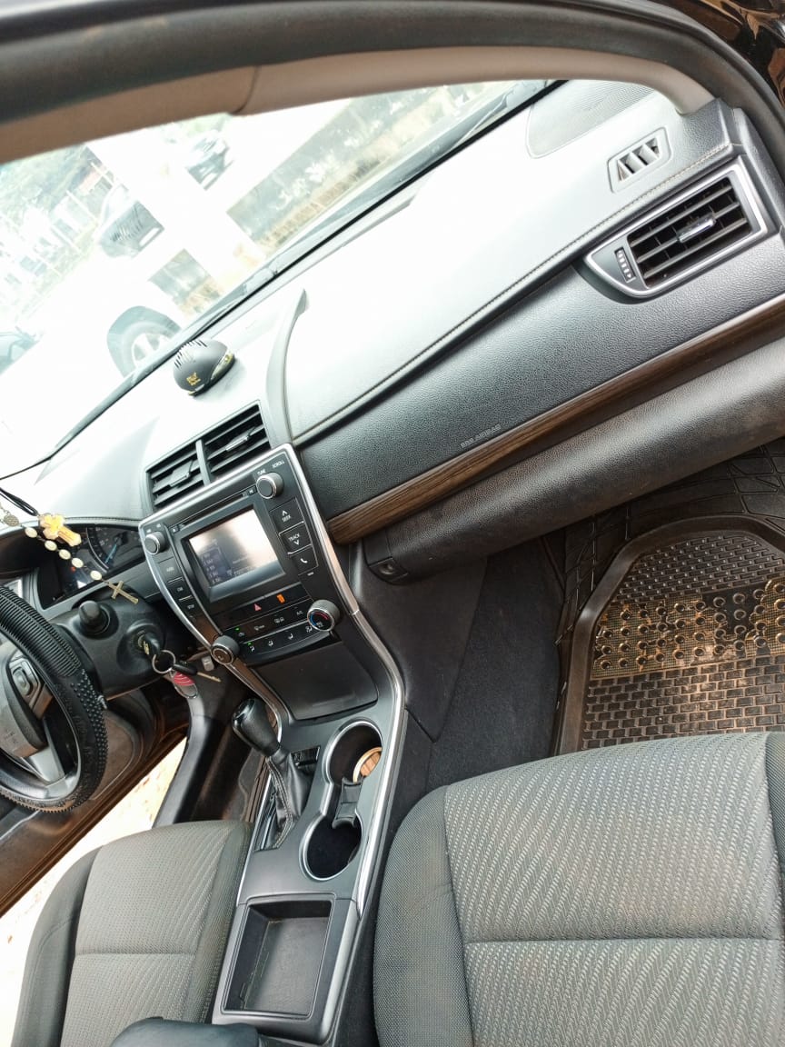 Car Image 5