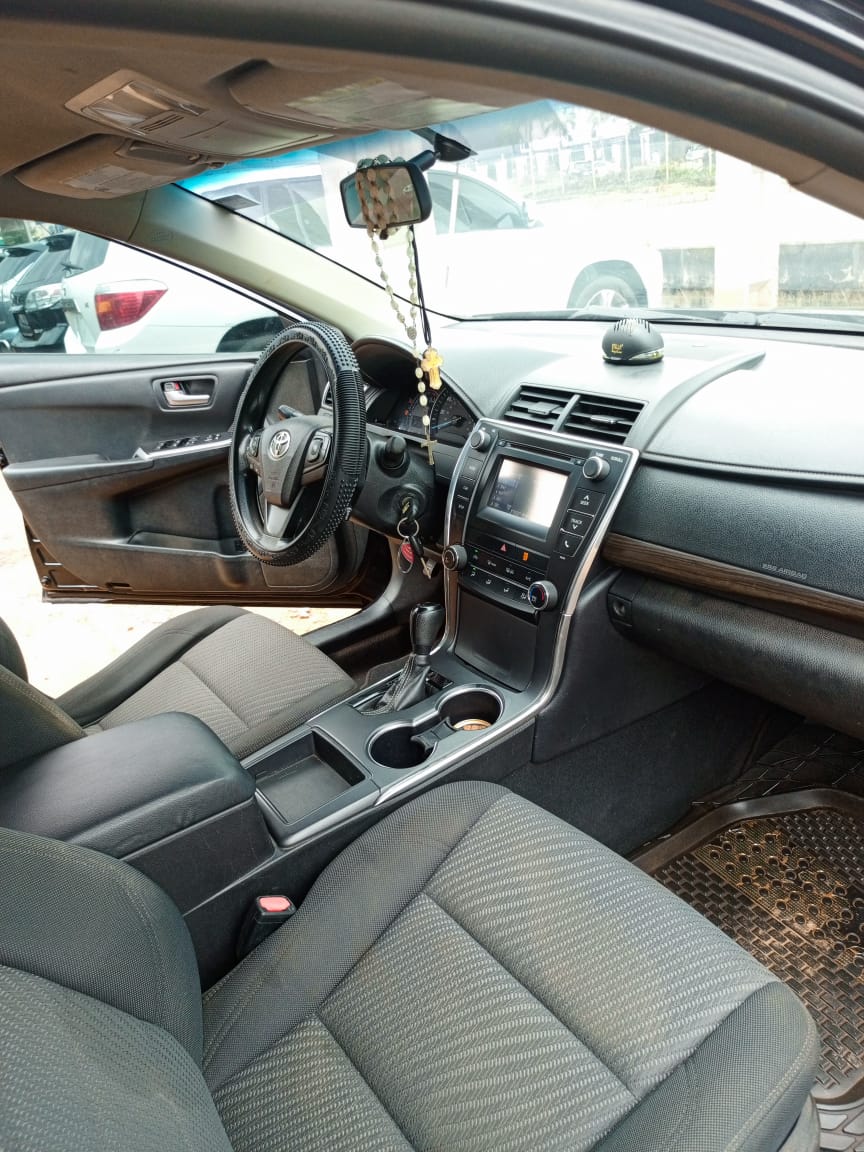 Car Image 4