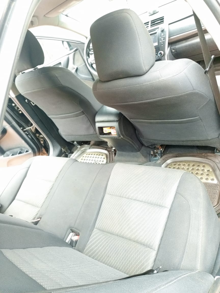 Car Image 10