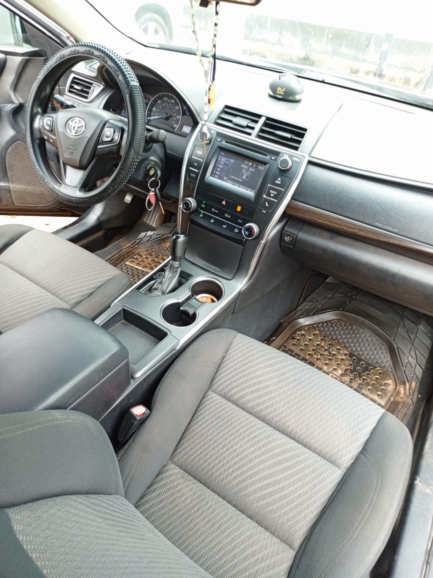 Car Image 6