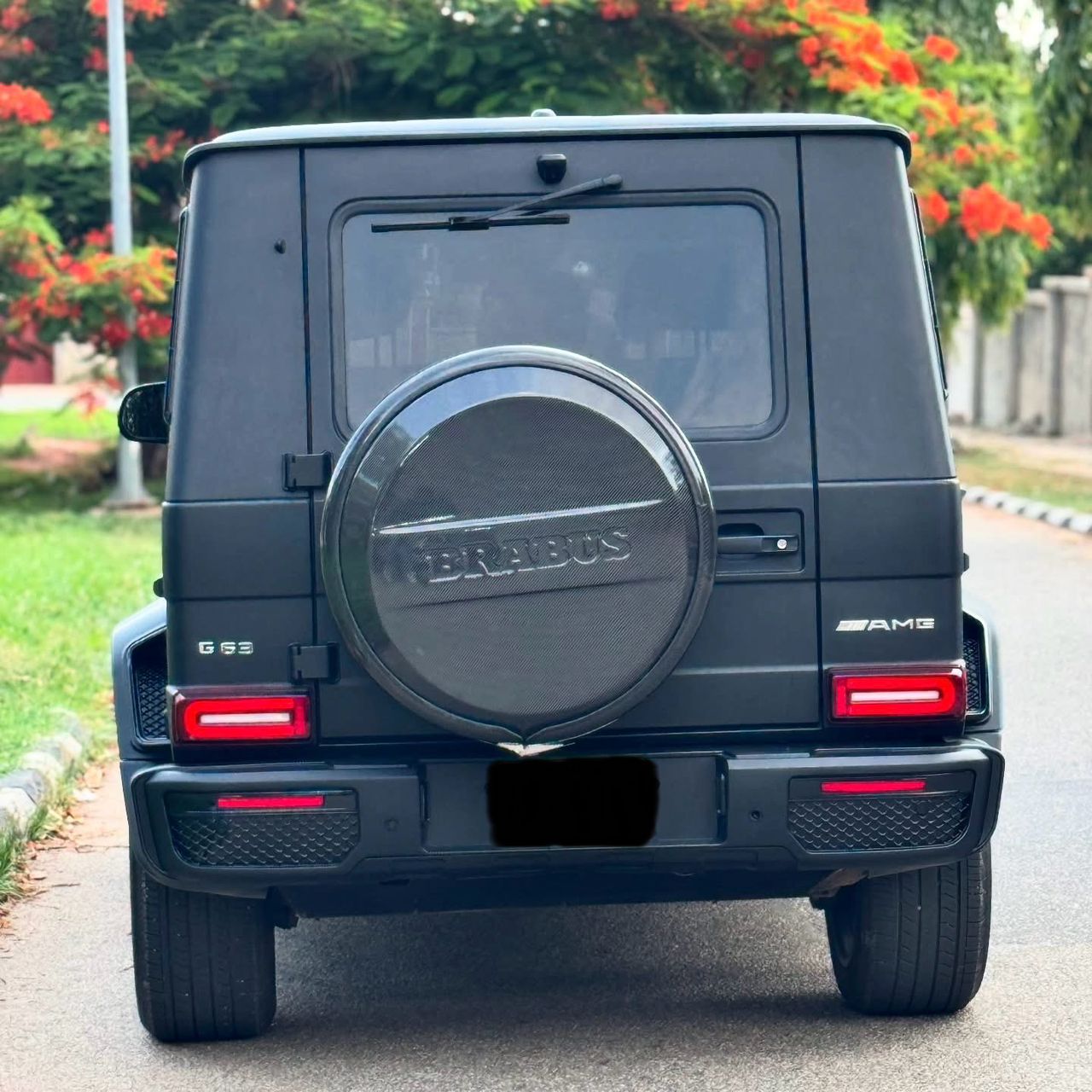 Car Image 9
