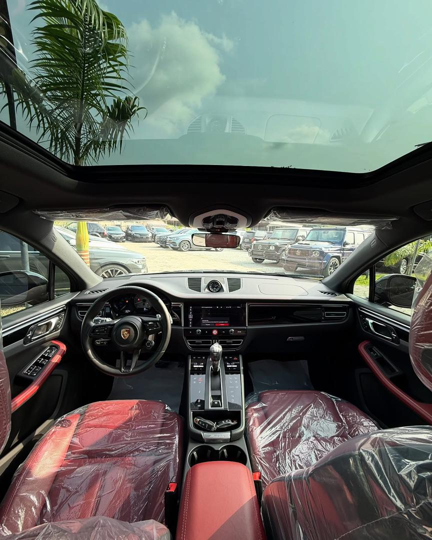 Car Image 4