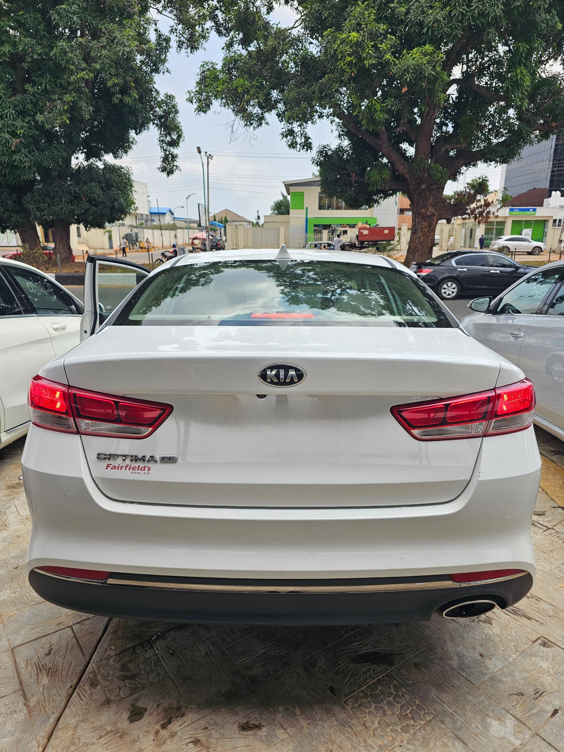 Car Image 5