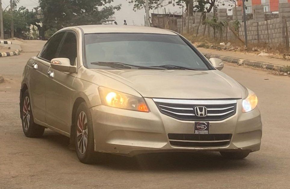 Car Image 7