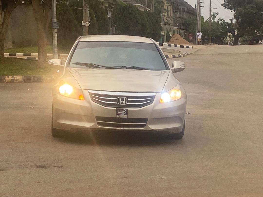 Car Image 6