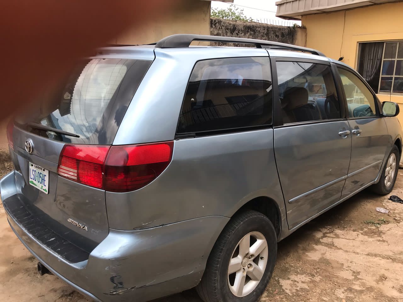 Car Image 2