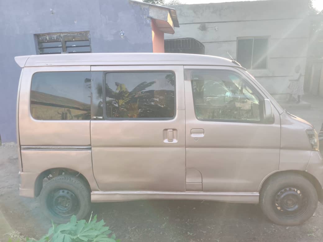 Car Image 2