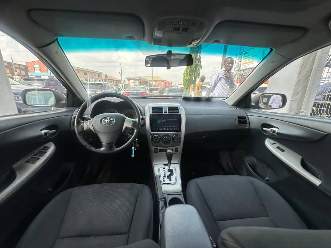 Car Image 4