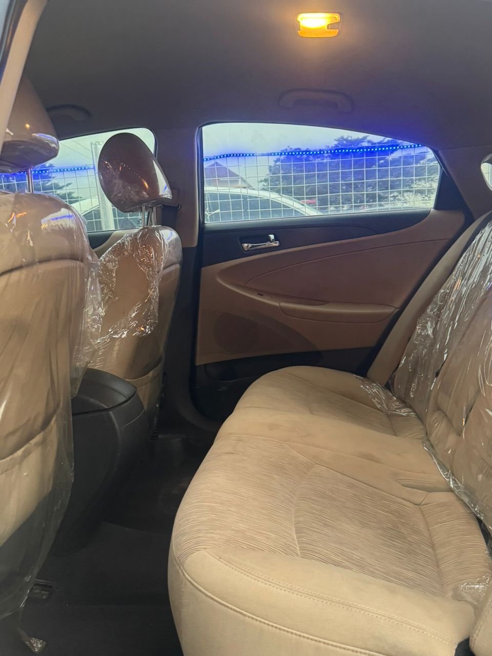 Car Image 7