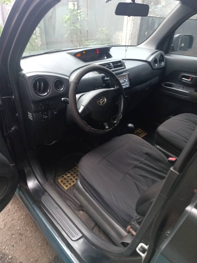 Car Image 6