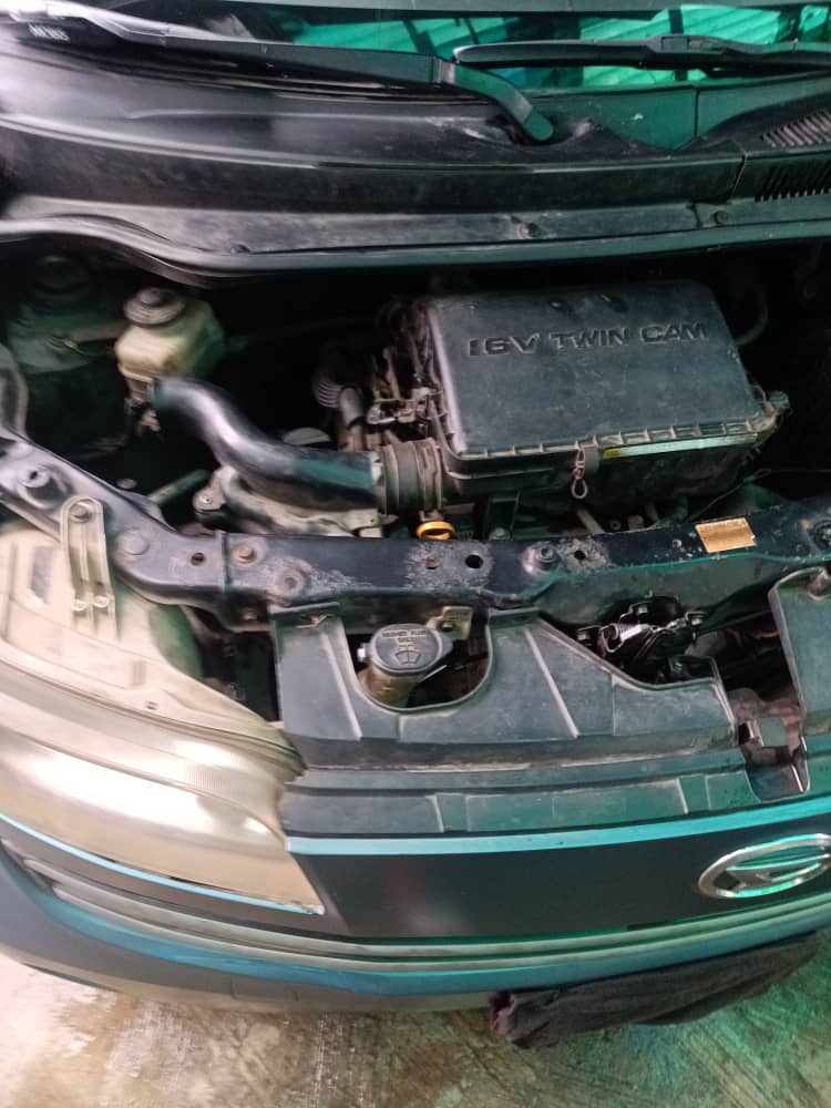Car Image 8