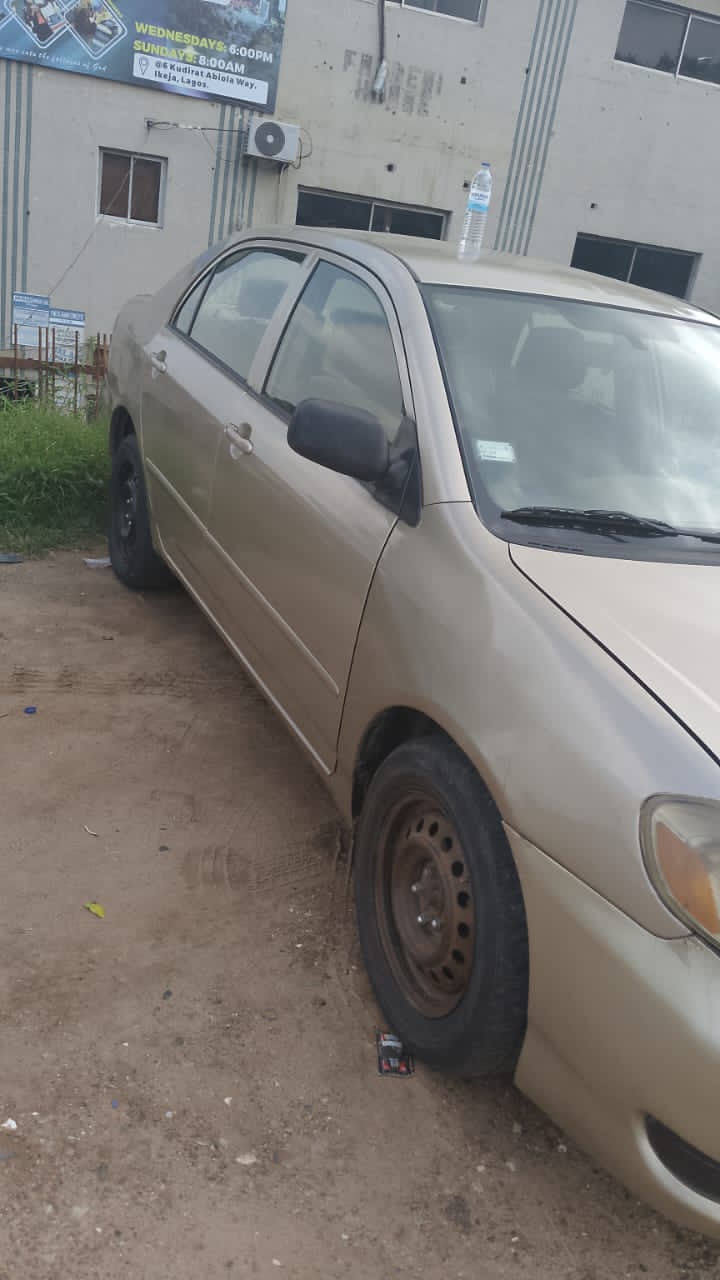 Car Image 5