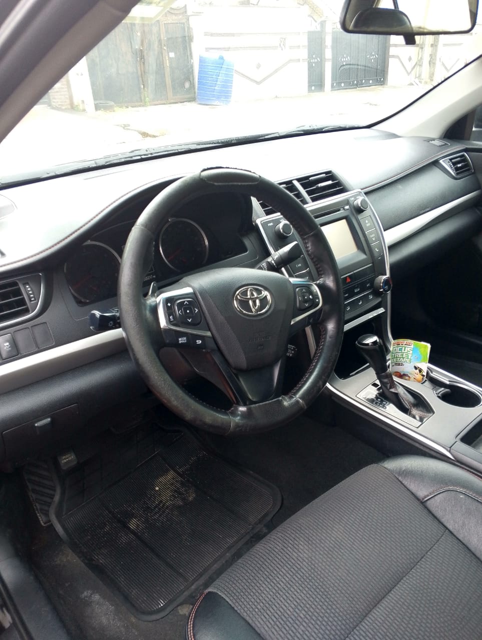 Car Image 4