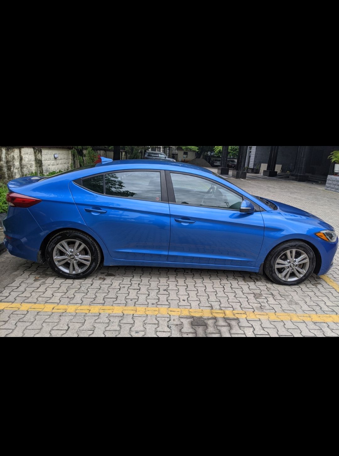 Car Image 4