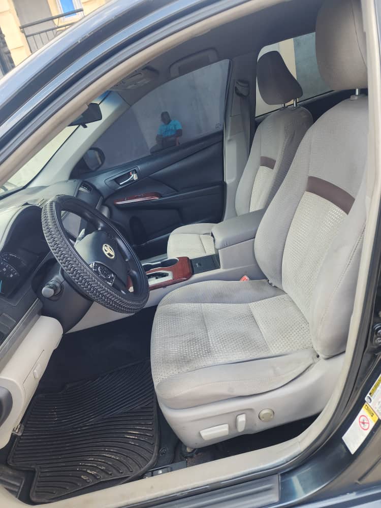 Car Image 7