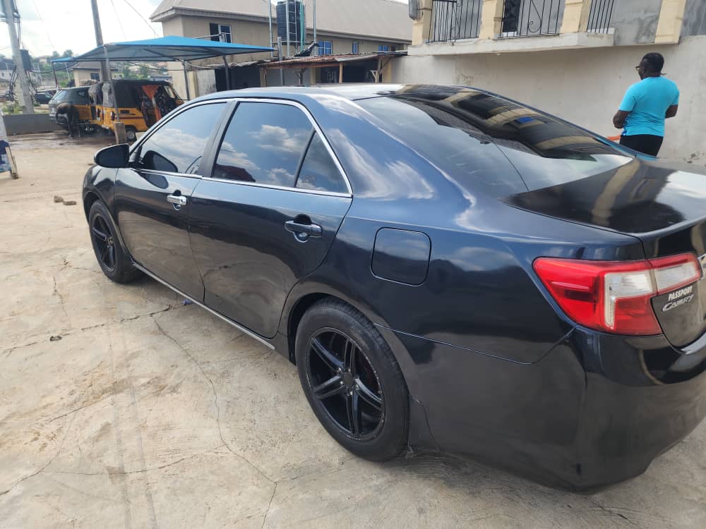Car Image 2