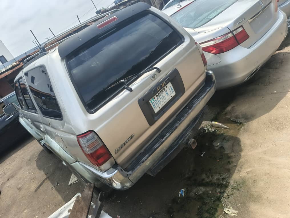 Car Image 3
