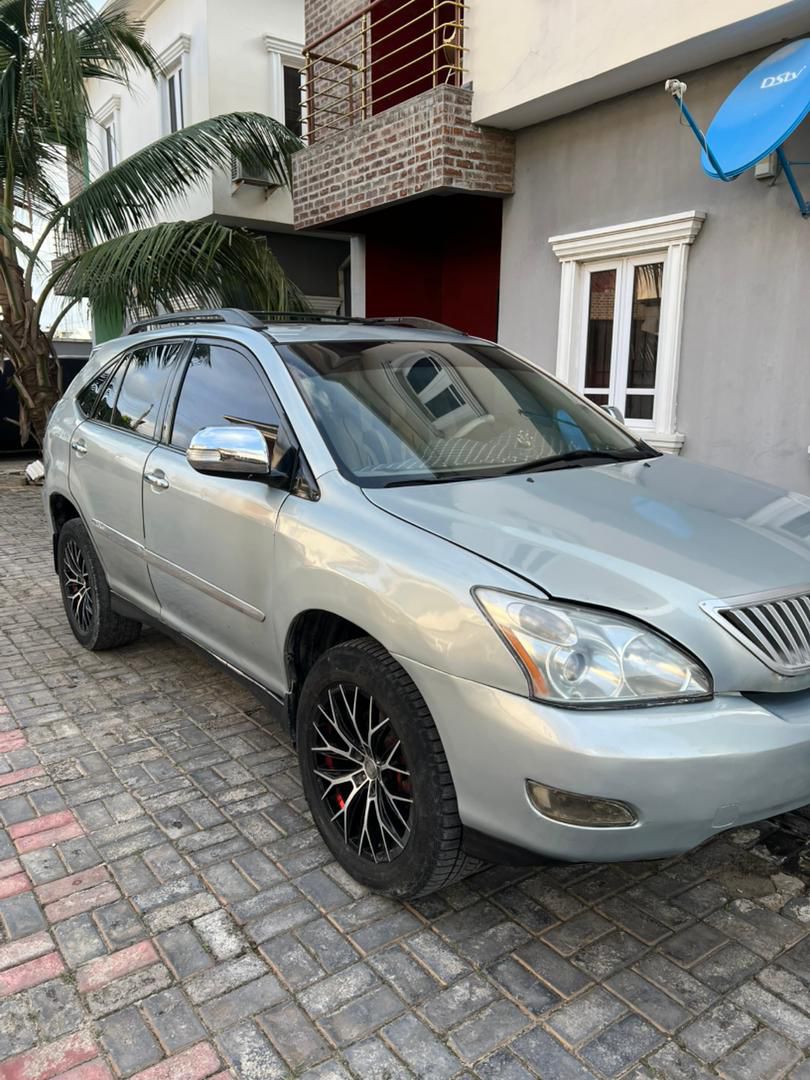 Car Image 2