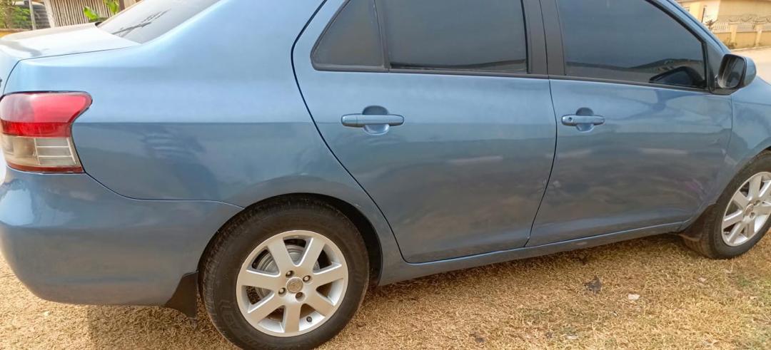 Car Image 4