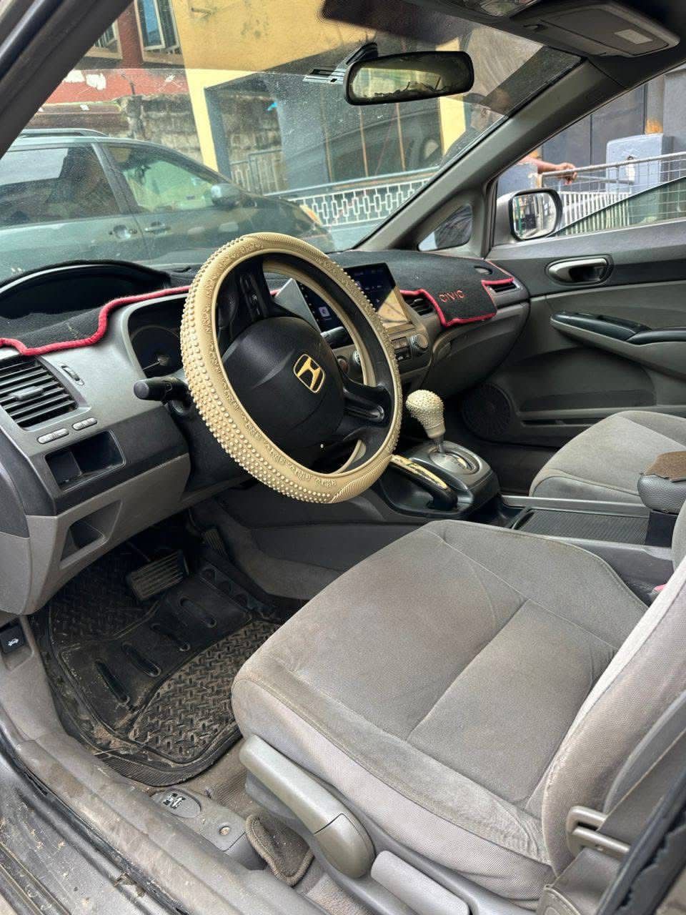 Car Image 5