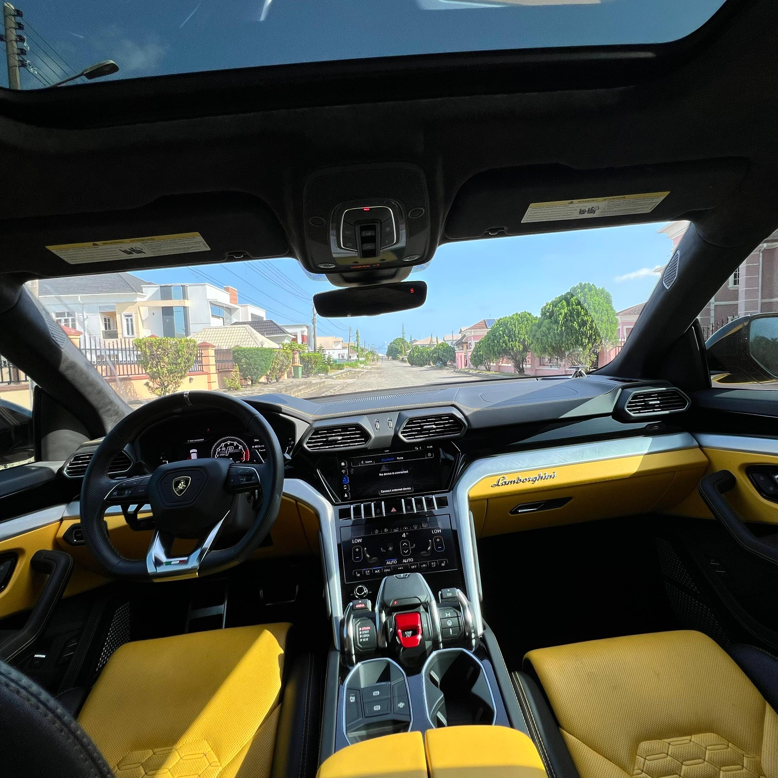 Car Image 19