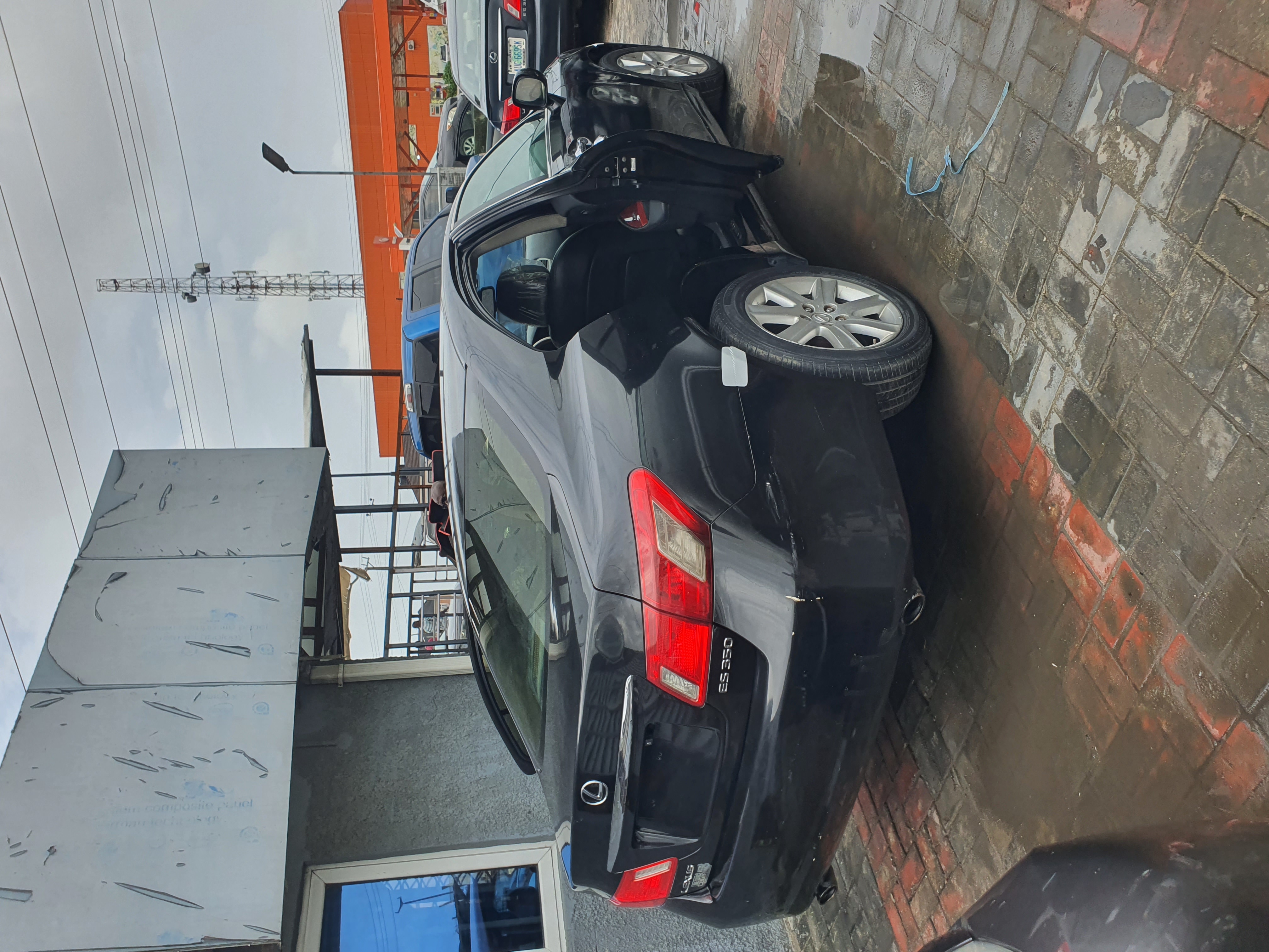 Car Image 5