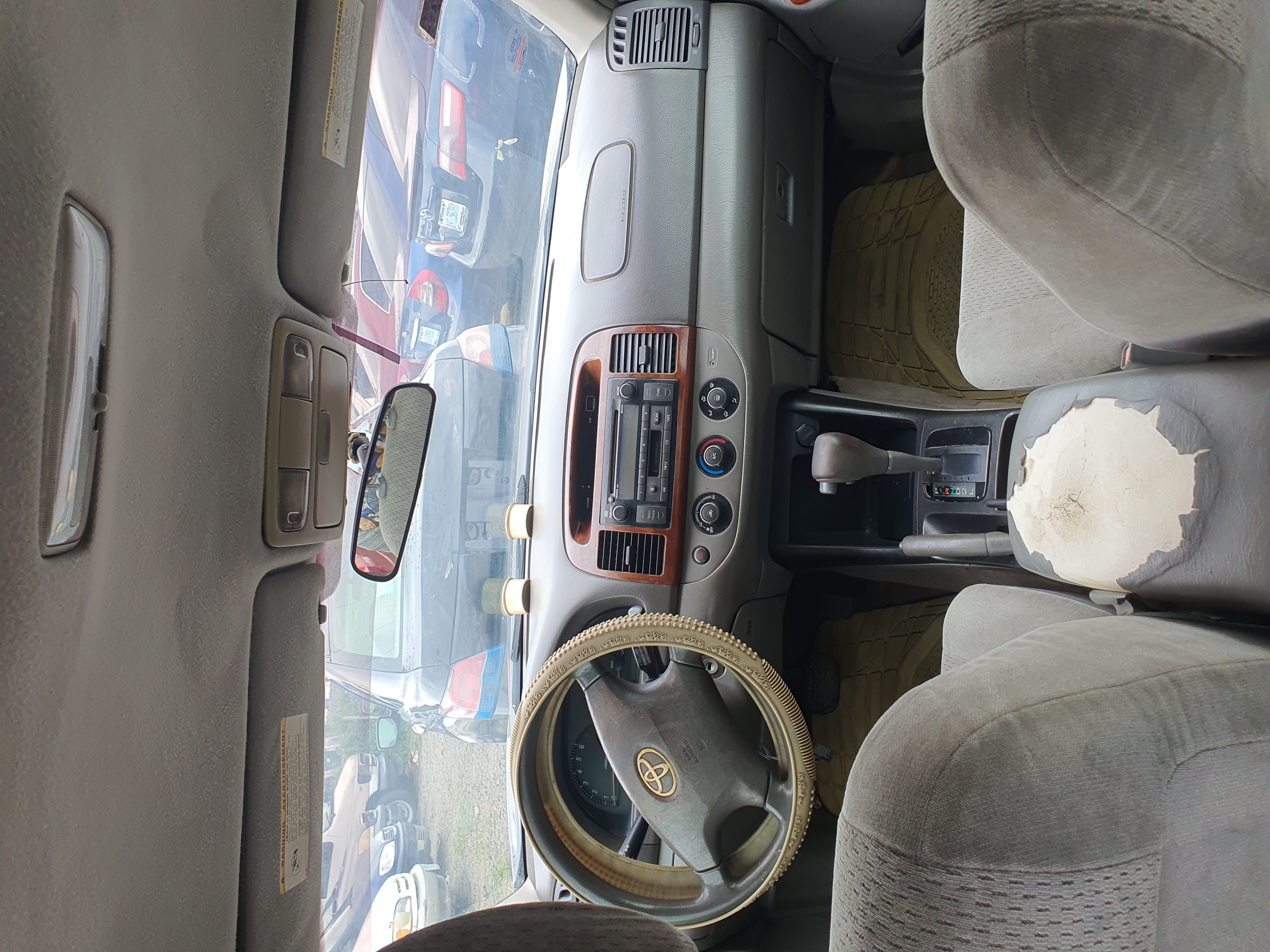 Car Image 4
