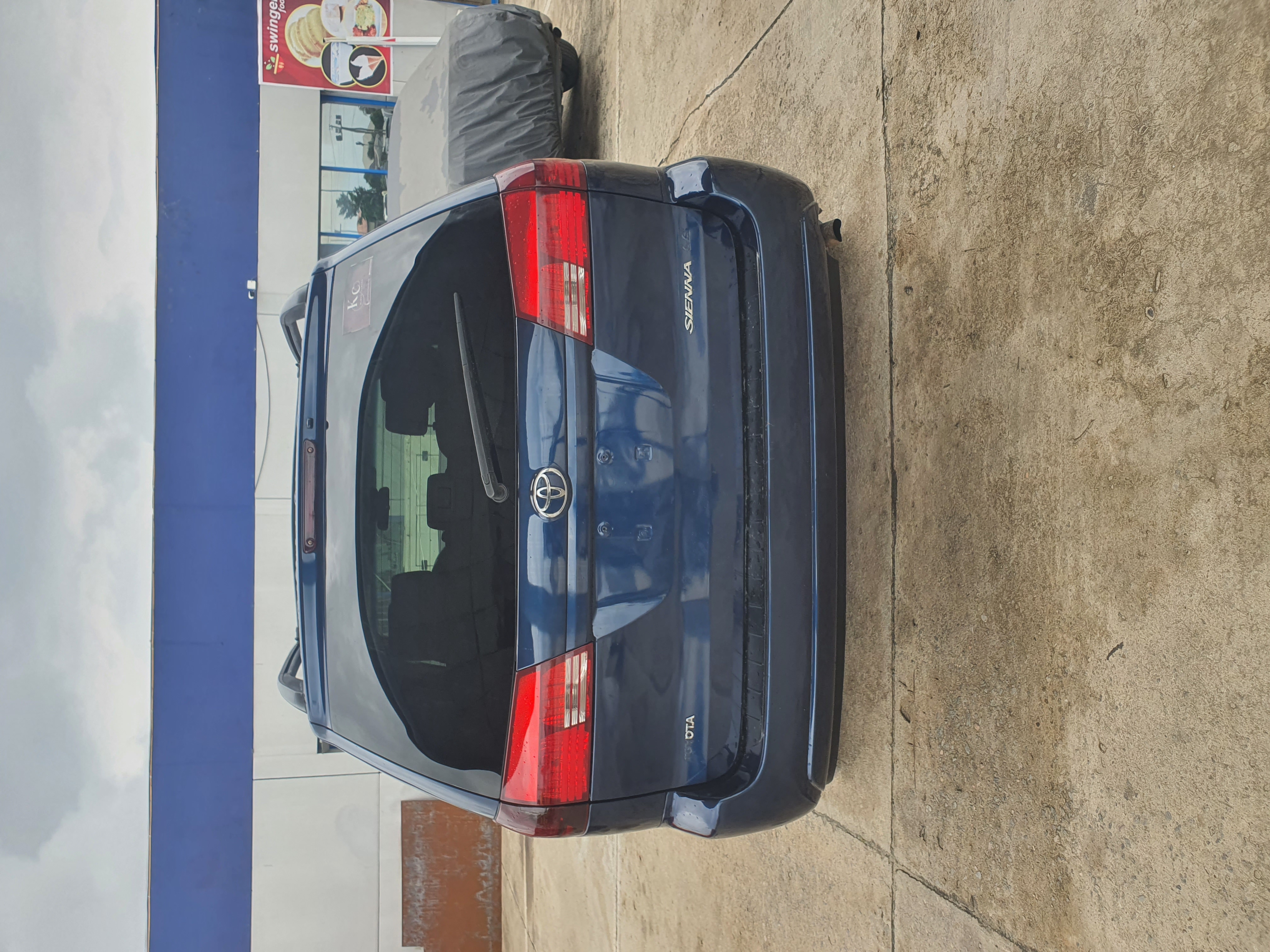 Car Image 4