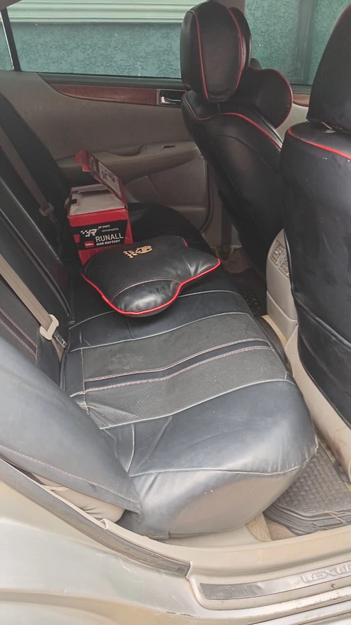 Car Image 5