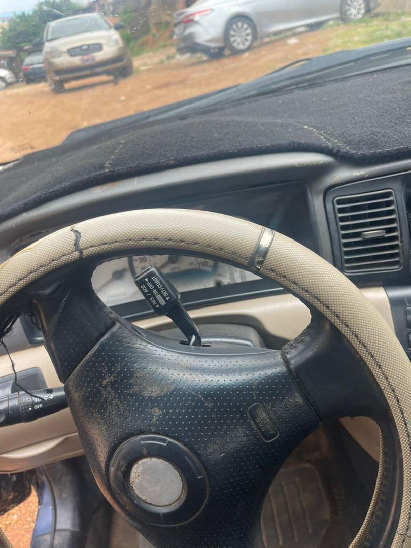 Car Image 4