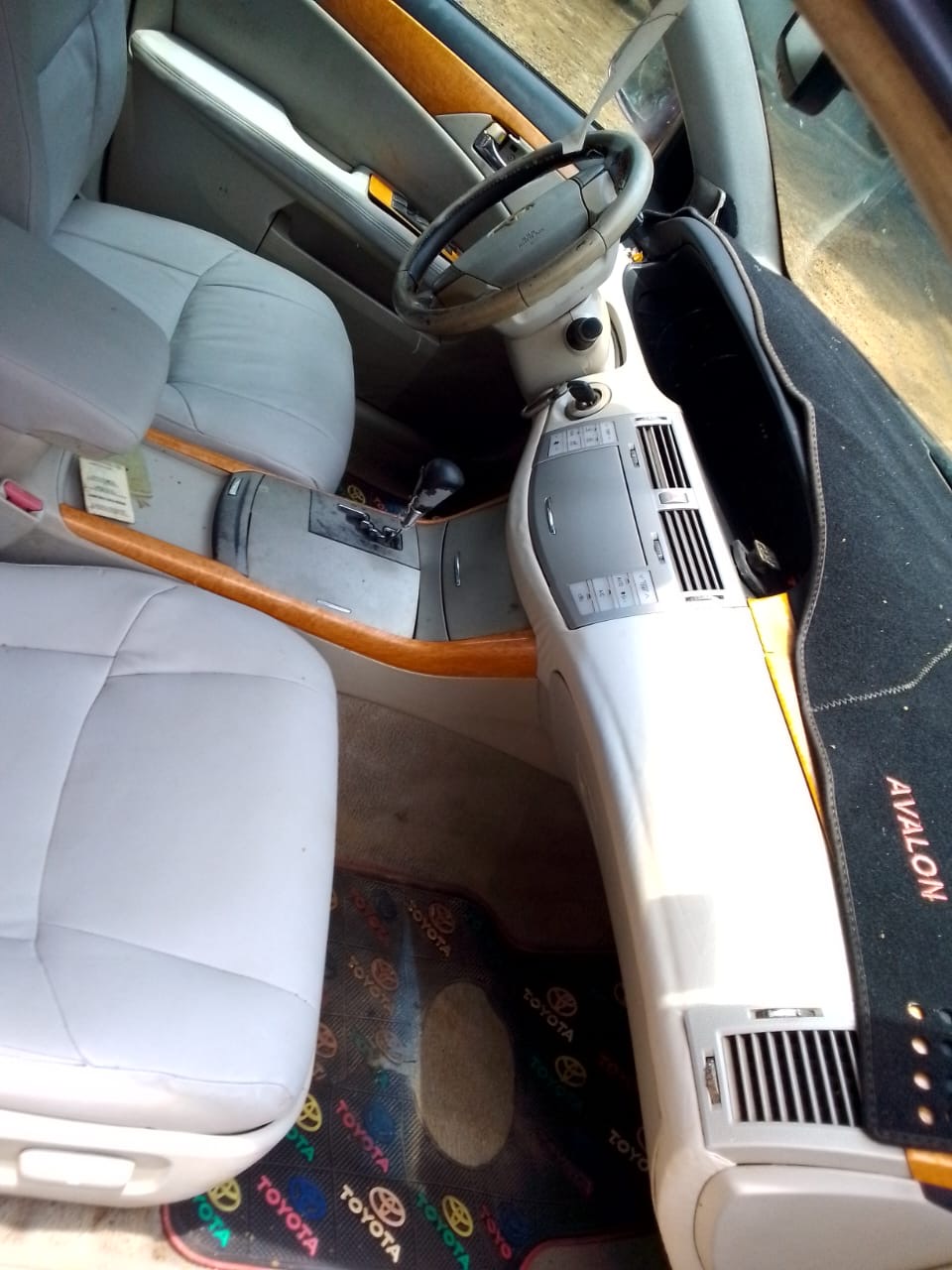 Car Image 2